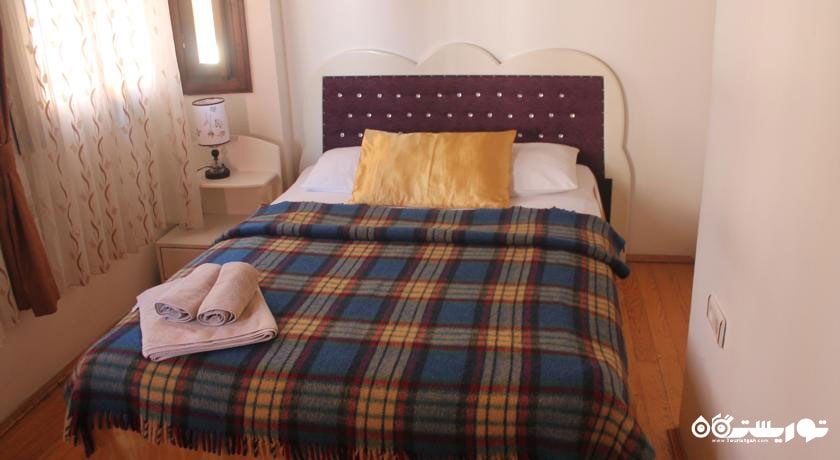 تخت بزرگ اتاق سینگل